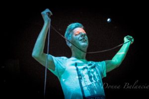 Robbie Grey of Modern English at the Echoplex - Photo © 2016 Donna Balancia