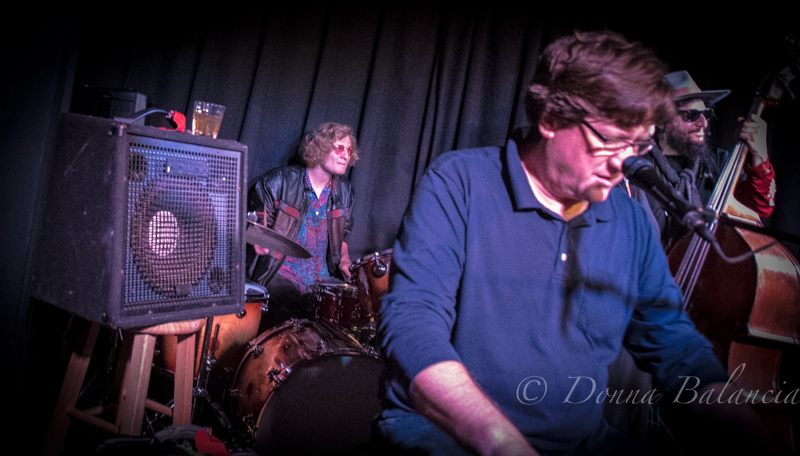 Henry keeping the beat for the Lovable Mutts - Photo © 2016 Donna Balancia