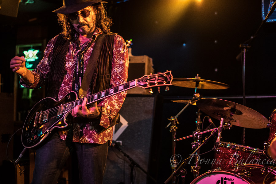 Mike Campbell with his trusty amps and fancy lighting system - Photo © 2018 Donna Balancia