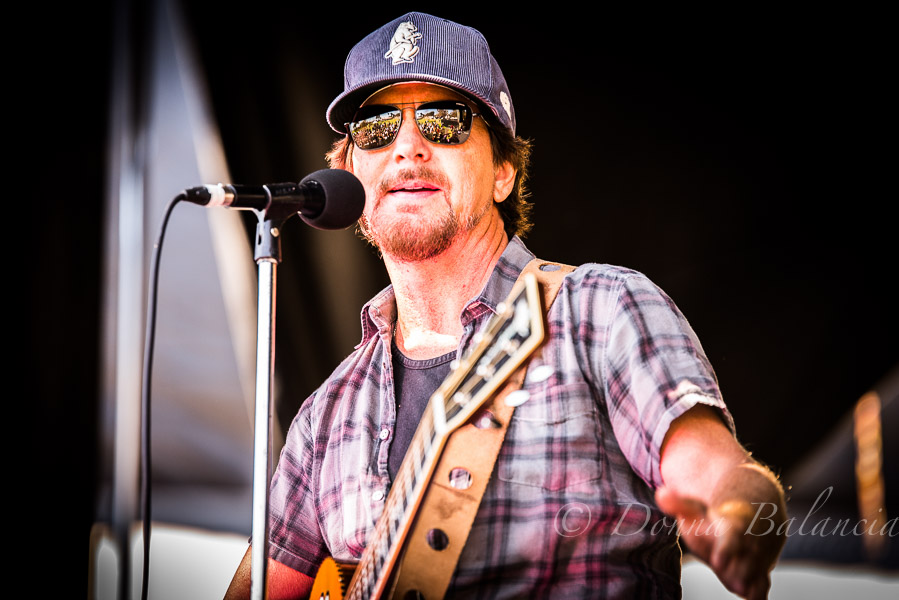 Eddie Vedder performs Porch at Ohana Fest - Photo © 2018 Donna Balancia