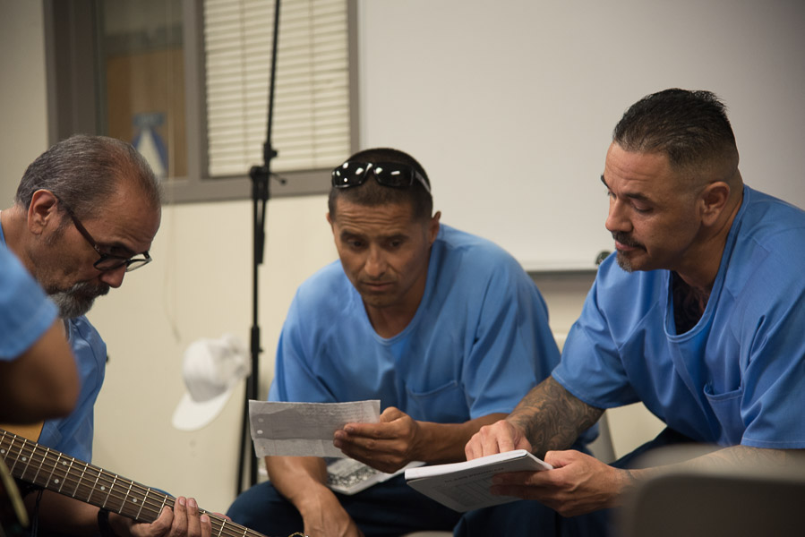 Through Jail Guitar Doors USA, incarcerated people develop cooperative skills - Photo © 2018 Donna Balancia