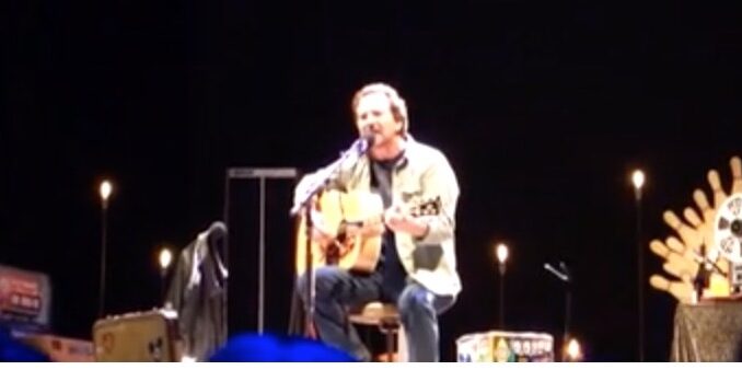 Eddie Vedder at Innings Fest - Video and image by John Telleria