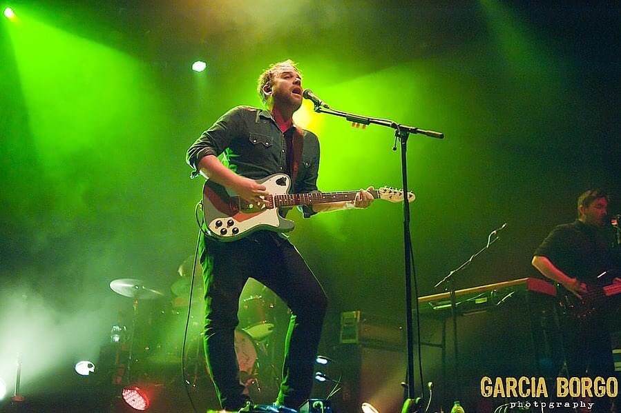 Scott Hutchison at Thalia Hall - Photo by Sylvia Borgo