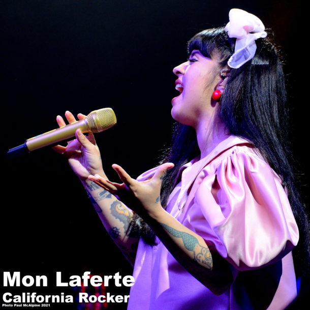 Mon Laferte in Boston - Photo by Paul McAlpine