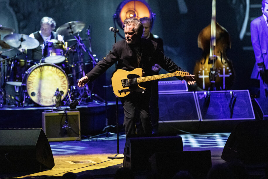 John Mellencamp - Photos by JULIE ANN SHAW