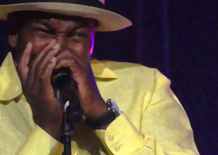 Mykelti Williamson on harmonica - All photos (c) 2023 Donna Balancia