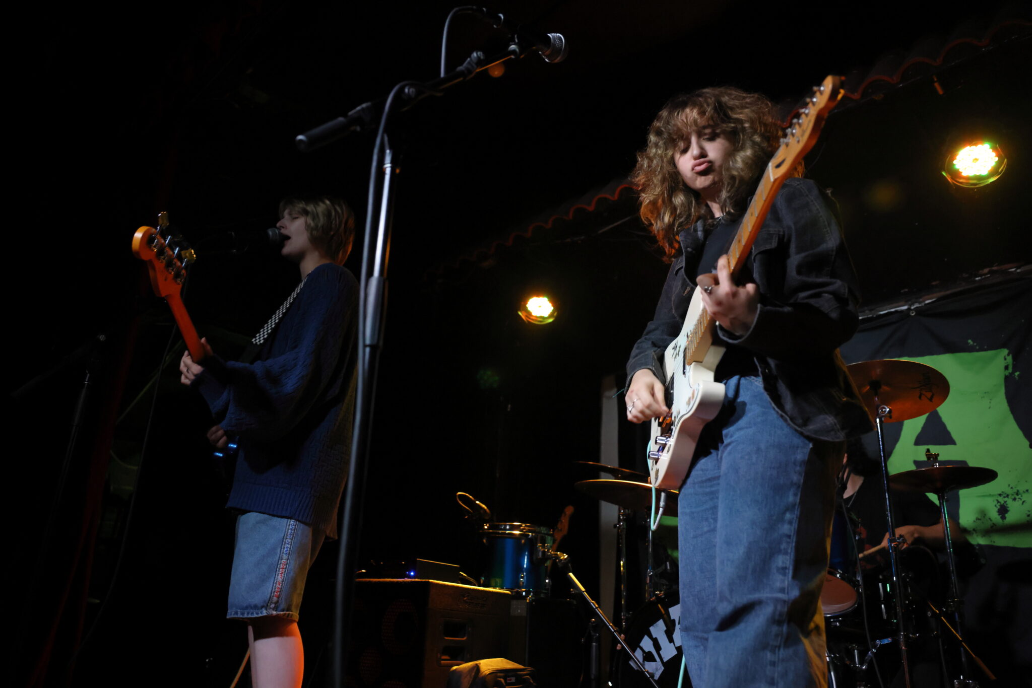 Vial Rocker Vial Honors the Minneapolis Punk Tradition in Exciting Next-Gen Style ...