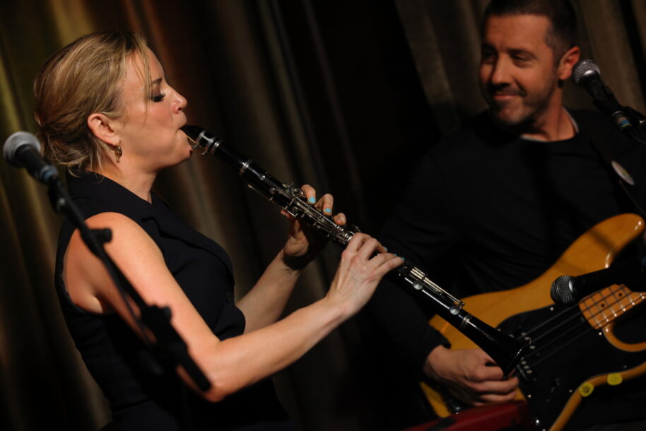 Lisa Crawley - Photos by Notes From Vivace