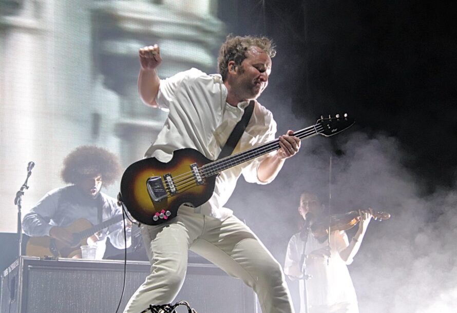 Vampire Weekend - Alyson Camus photo