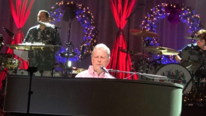 Brian Wilson performed in Burbank in 2018 - Photo by Angelica Smith for US Rocker