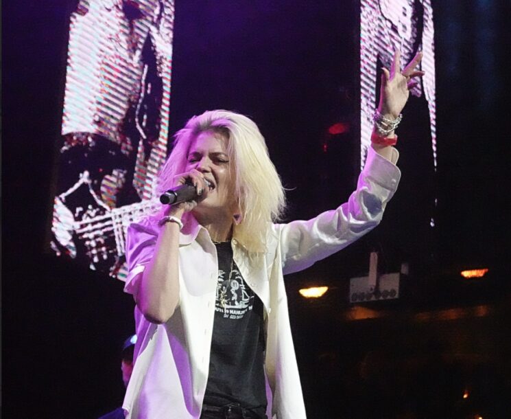 Alison Mosshart of The Kills - All photos by Alyson Camus US Rocker