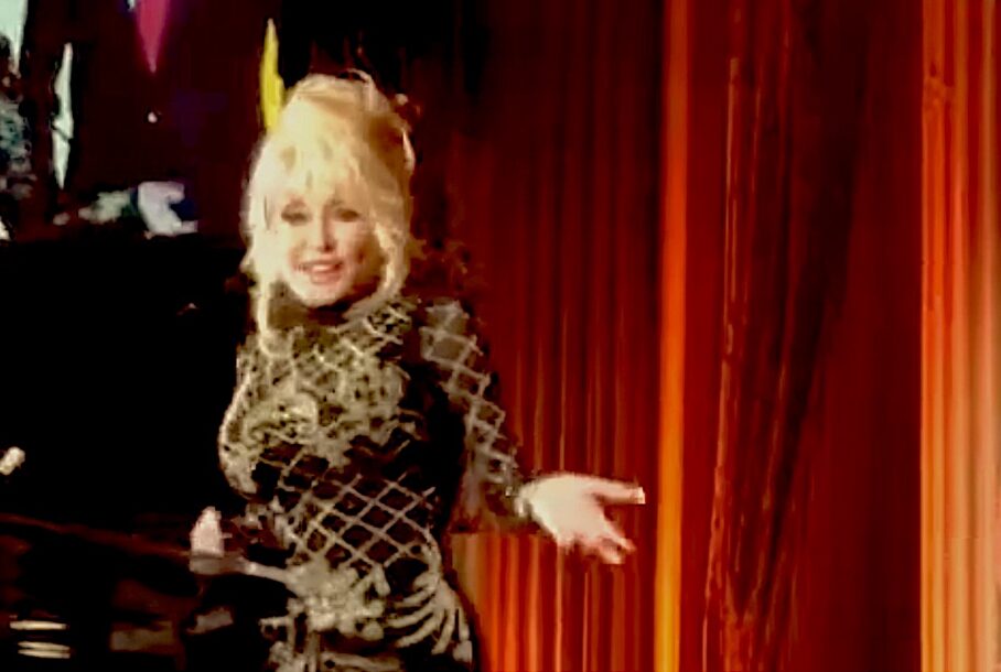 Dolly Parton was honored by the Los Angeles Press Club in 2018 - Image capture by Donna Balancia